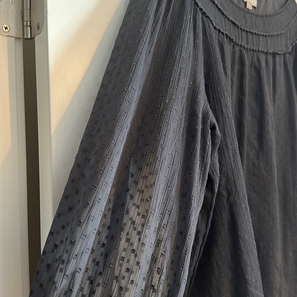 Loft 3/4 bell sleeve charcoal gray blouse. Size XL. - Picture 7 of 7